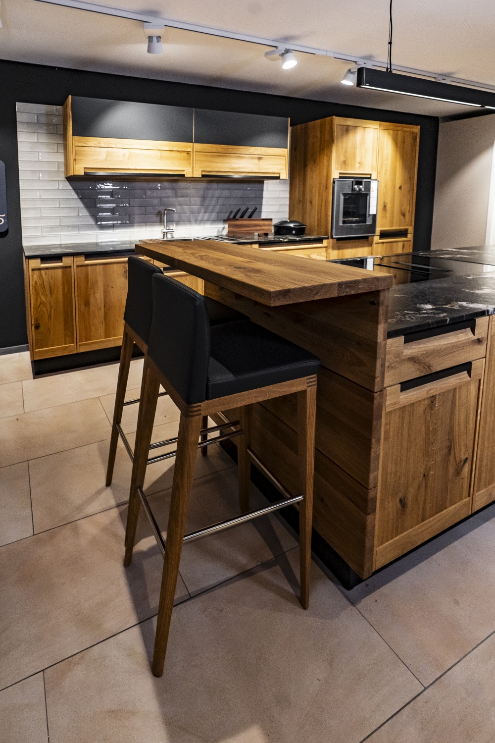 Kuechen Ausstellung Kelkheim Decker Massivholz 1