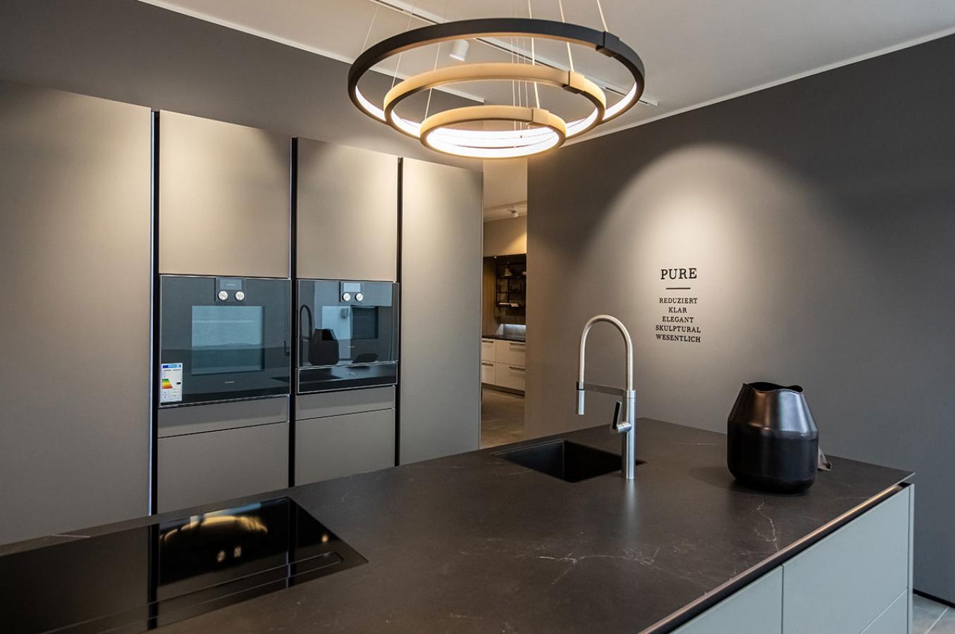 Kuechen Krampe Neue Kuechenausstellung SieMatic Pure